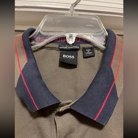 NWOT’s Hugo Boss Slim Fit Moisture Management Polo Shirt Men’s Size Large - Picture 2 of 5